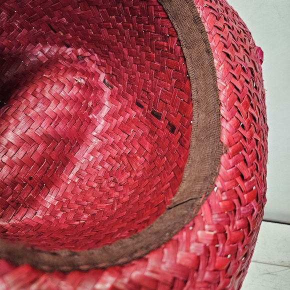 Red straw hat with black rope accent western style mens Lg/XL size - Picture 6 of 7